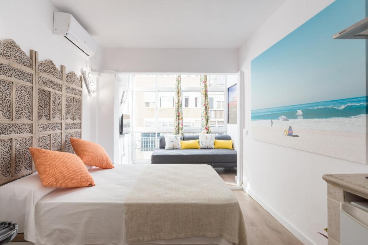 Studio Malagueta Beach Malaga Exterior photo