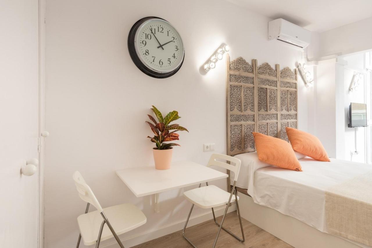 Studio Malagueta Beach Malaga Exterior photo